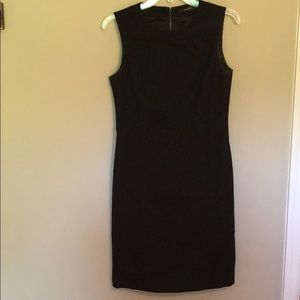 Fabulous Tahari LBD size 6